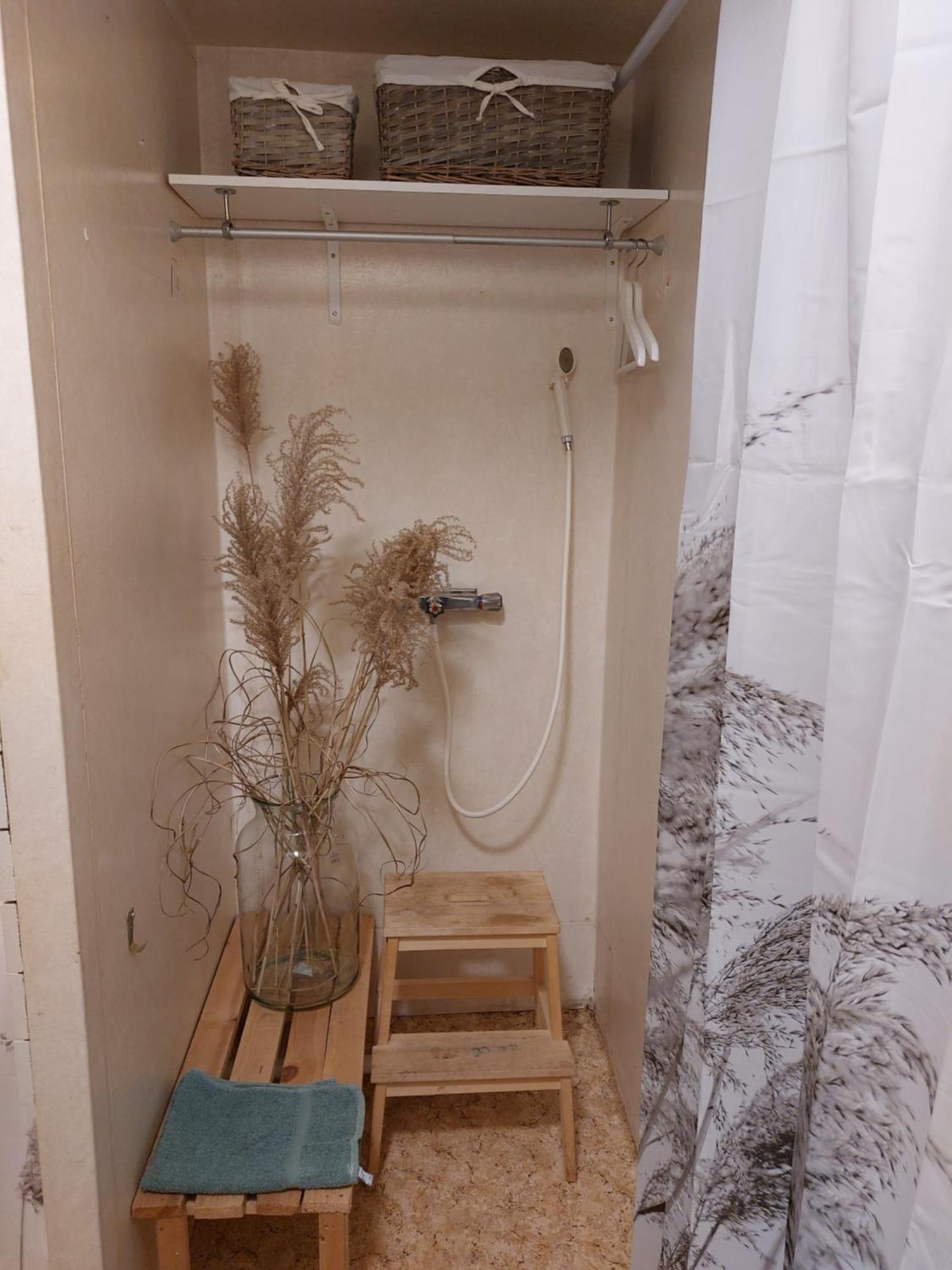 Flora Dekor Gaestgard, Lenagarden Guest House Alingsas Ngoại thất bức ảnh